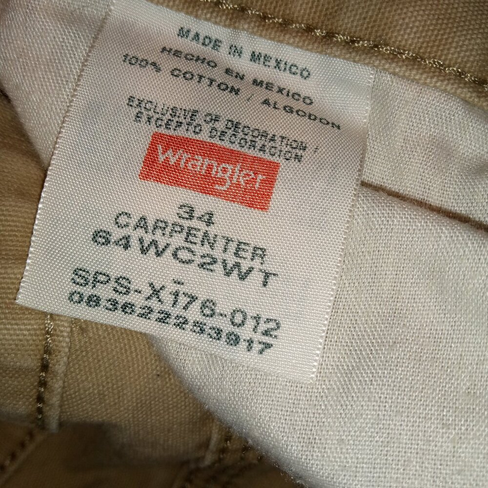 2 pair of men's shorts (wranglers) - Picture 11 of 13